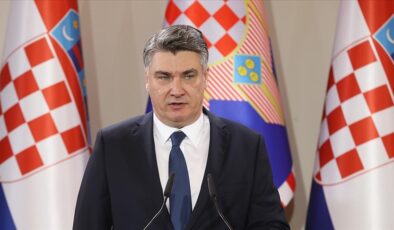 Hırvatistan Cumhurbaşkanı Milanoviç’ten Srebrenitsa soykırımını küçümseyen açıklama