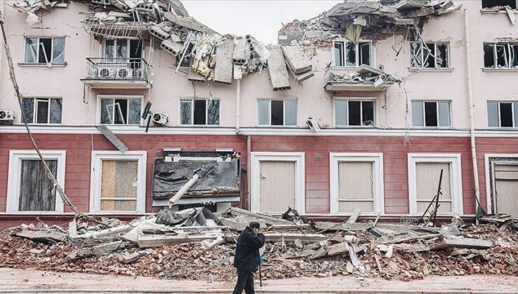 Ukrayna: Rusya’nın saldırılarında 167 çocuk öldü