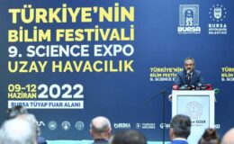 Bakan Özer, Bursa’da Bilim Festivali açılışına katıldı