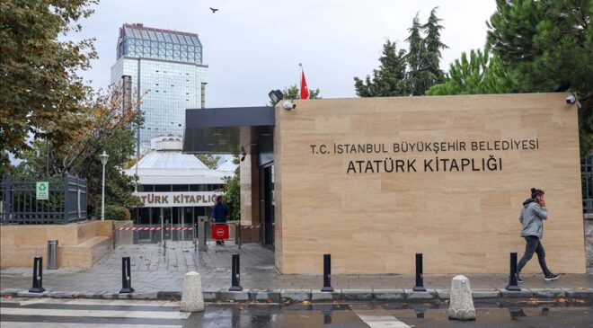 Öğrenciler İBB’nin Atatürk Kitaplığı’nı kullanıma kapatmasına tepkili