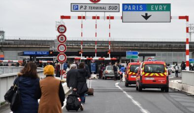 <strong>Fransa’da, 31 Ocak’ta Orly Havalimanı’ndaki seferlerin yüzde 20’sini iptal çağrısı</strong>