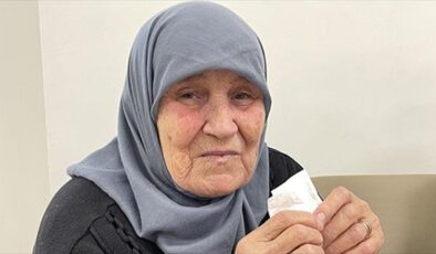 <strong>Depremzede 87 yaşındaki kadın, çocukları ve torunlarına kavuşmayı bekliyor</strong>